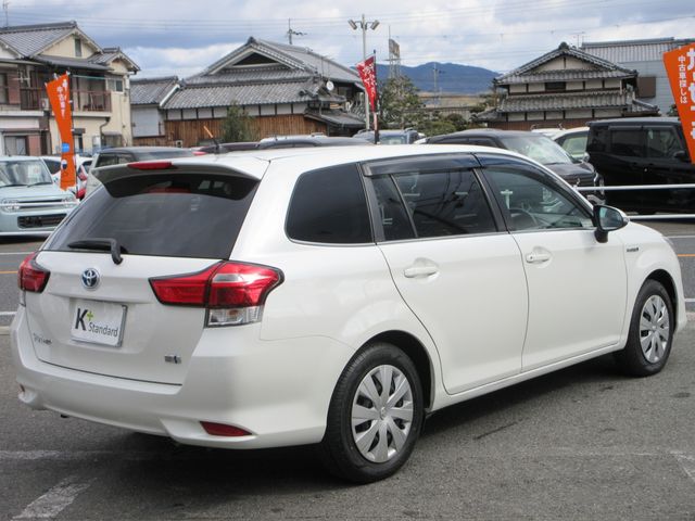 TOYOTA COROLLA FIELDER HYBR 2015 Image 31