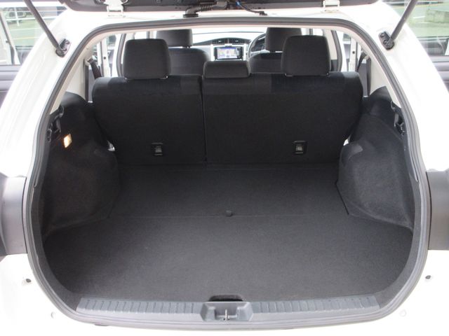 TOYOTA COROLLA FIELDER HYBR 2015 Image 31