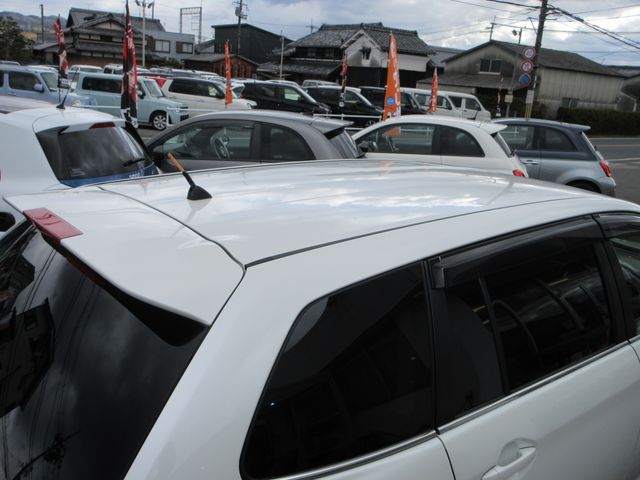 TOYOTA COROLLA FIELDER HYBR 2015 Image 31