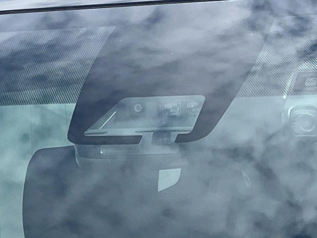 TOYOTA VOXY 2017 Image 31