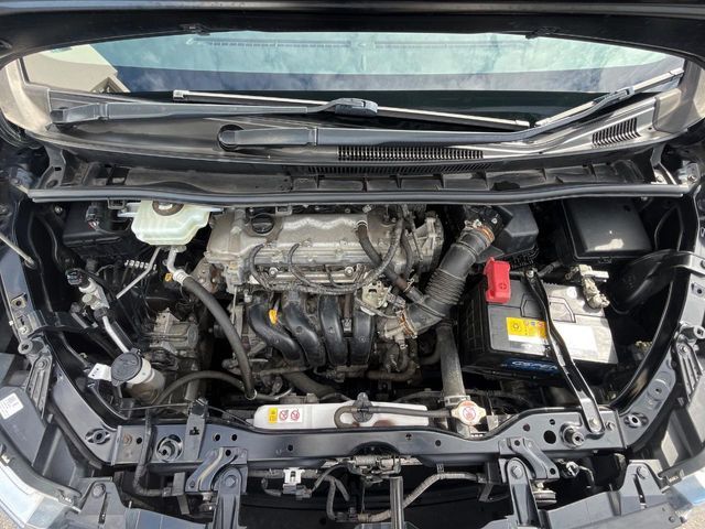 TOYOTA VOXY 2017 Image 31