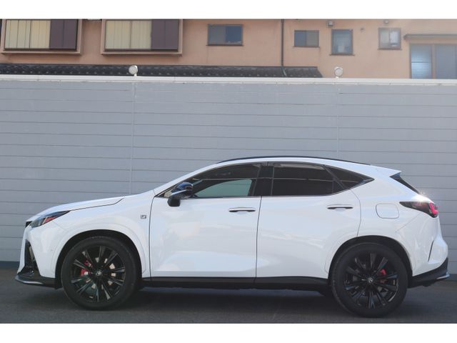 TOYOTA LEXUS NX350H 2023 Image 31