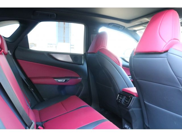 TOYOTA LEXUS NX350H 2023 Image 31