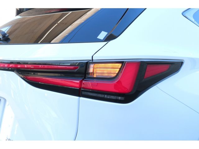 TOYOTA LEXUS NX350H 2023 Image 31
