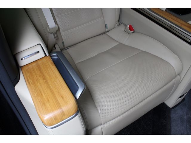 TOYOTA ALPHARD 2019 Image 31