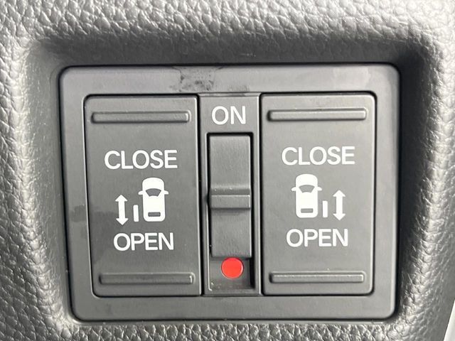 HONDA N BOX CUSTOM 2020 Image 31