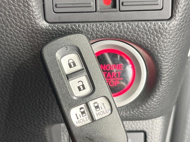 HONDA N BOX CUSTOM 2020 Image 31