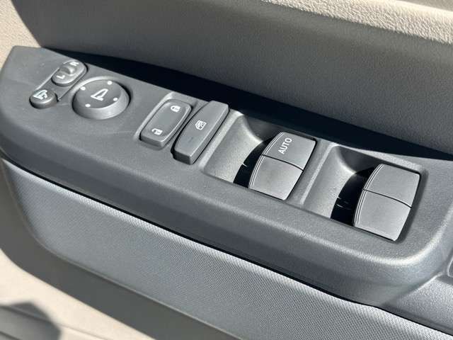 HONDA N BOX JOY 2025 Image 31