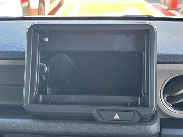 HONDA N BOX JOY 2025 Image 31