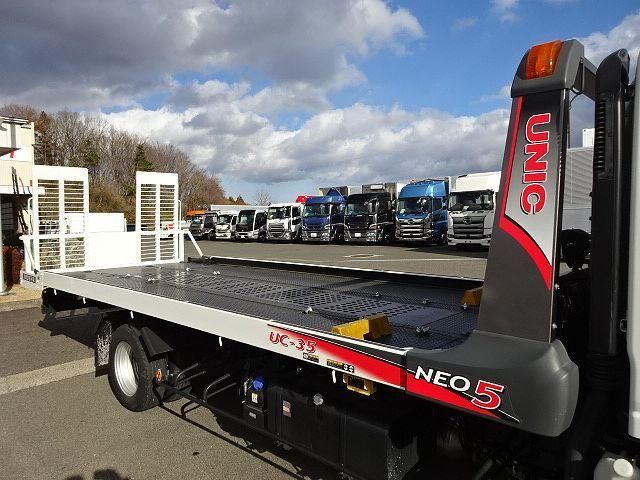 ISUZU ELF 2022 Image 31