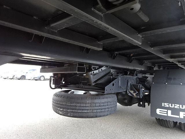 ISUZU ELF 2022 Image 31
