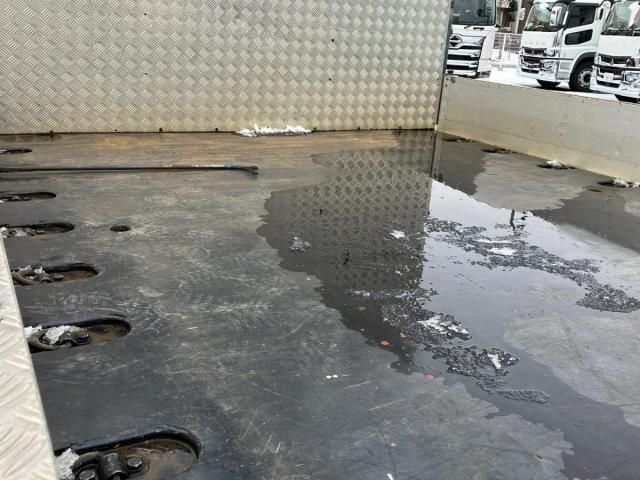 NISSAN DIESEL QUON 2020 Image 31