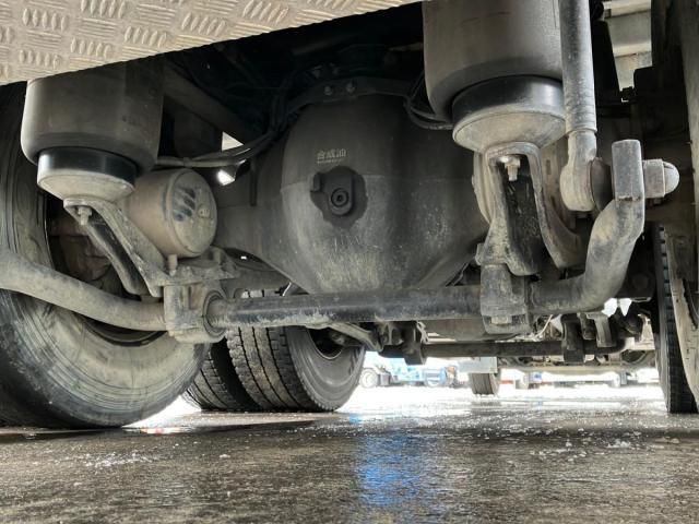 NISSAN DIESEL QUON 2020 Image 31