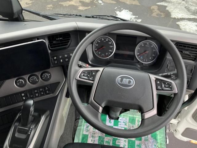 NISSAN DIESEL QUON 2020 Image 31