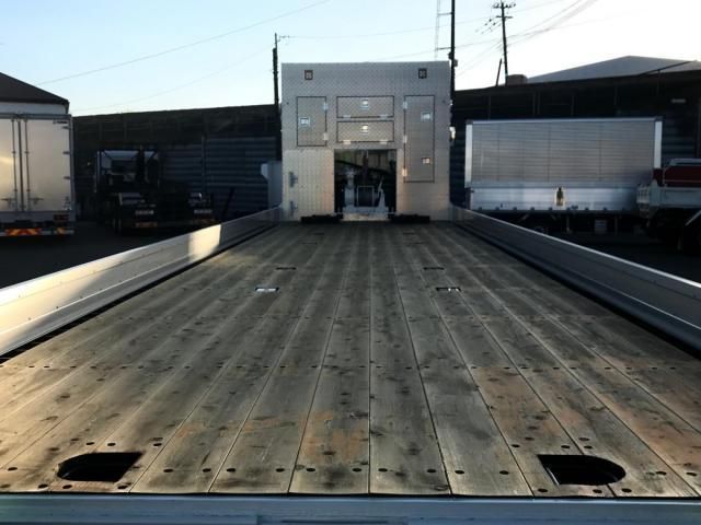 MITSUBISHI FUSOU SUPER GREAT 2025 Image 31