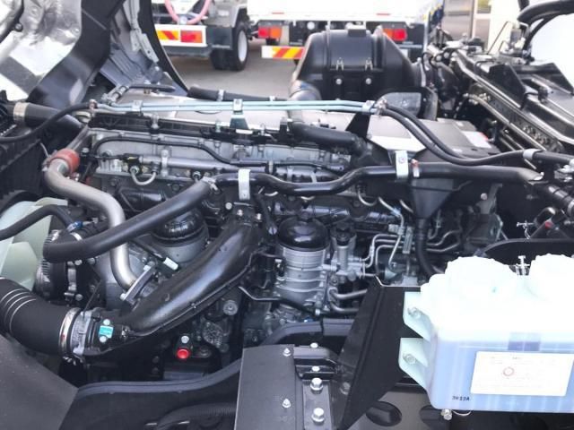 MITSUBISHI FUSOU SUPER GREAT 2025 Image 31