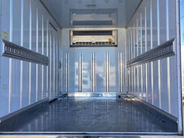 MITSUBISHI CANTER 2021 Image 31