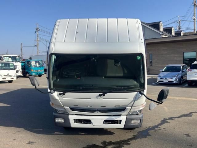 MITSUBISHI CANTER 2017 Image 31