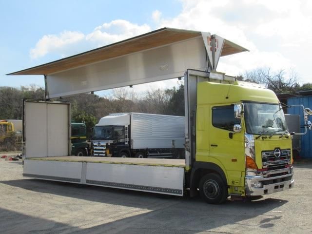 HINO PROFIA 2015 Image 31