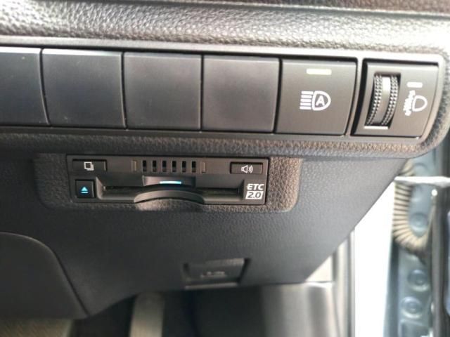 TOYOTA COROLLA SEDAN 2019 Image 31