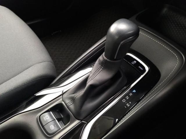 TOYOTA COROLLA SEDAN 2019 Image 31