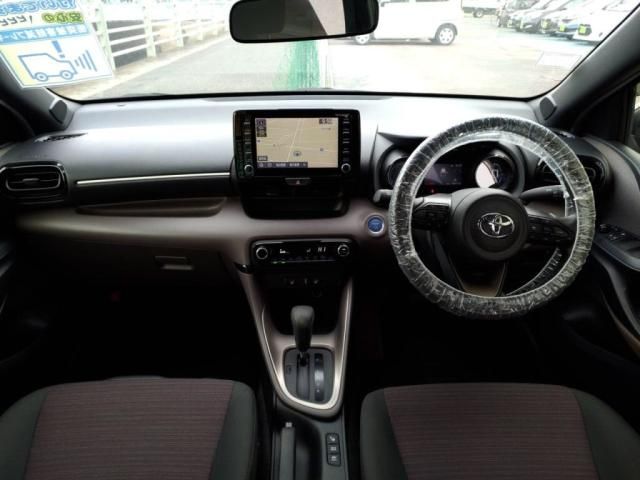 TOYOTA YARIS HYBRID 2020 Image 31