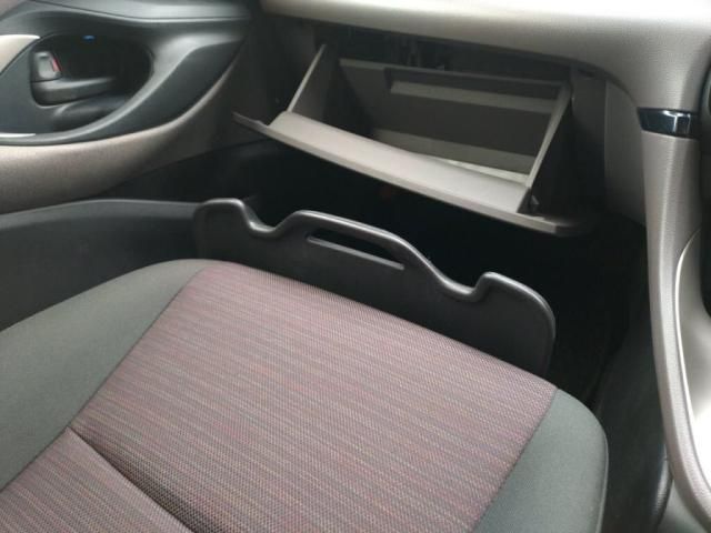 TOYOTA YARIS HYBRID 2020 Image 31