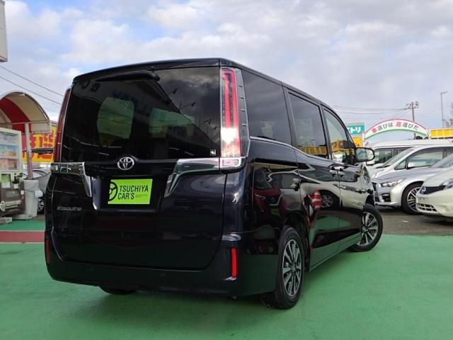 TOYOTA ESQUIRE 2019 Image 31