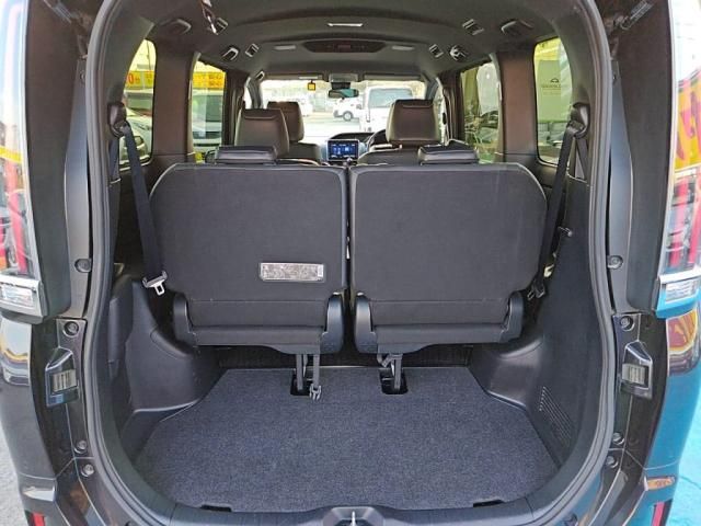 TOYOTA ESQUIRE 2019 Image 31