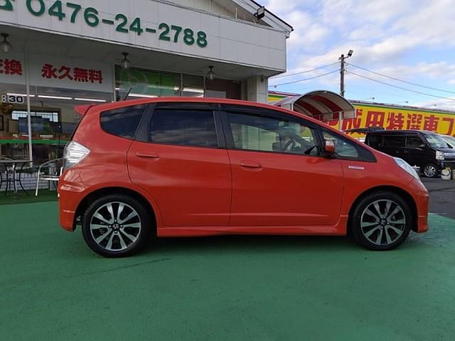 HONDA FIT HYBRID 2013 Image 31