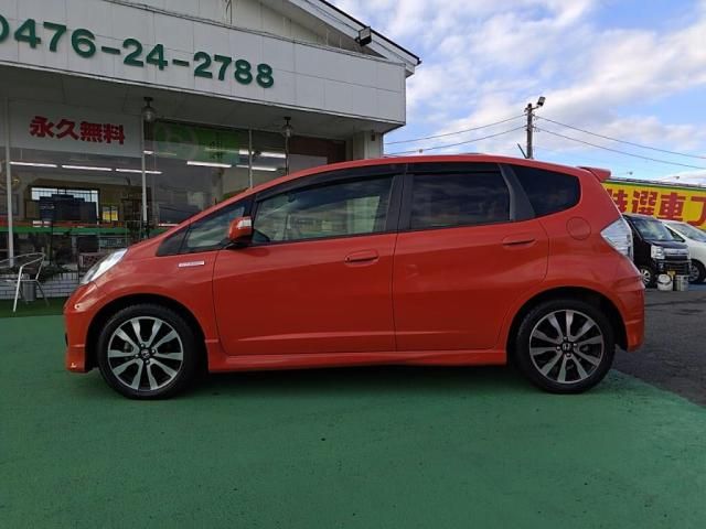 HONDA FIT HYBRID 2013 Image 31