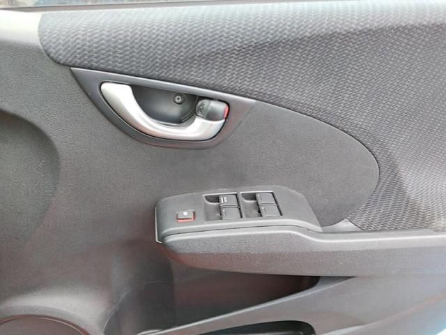 HONDA FIT HYBRID 2013 Image 31