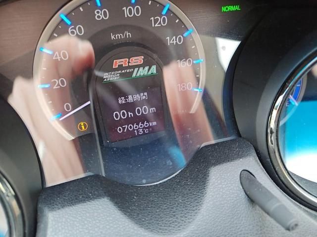 HONDA FIT HYBRID 2013 Image 31