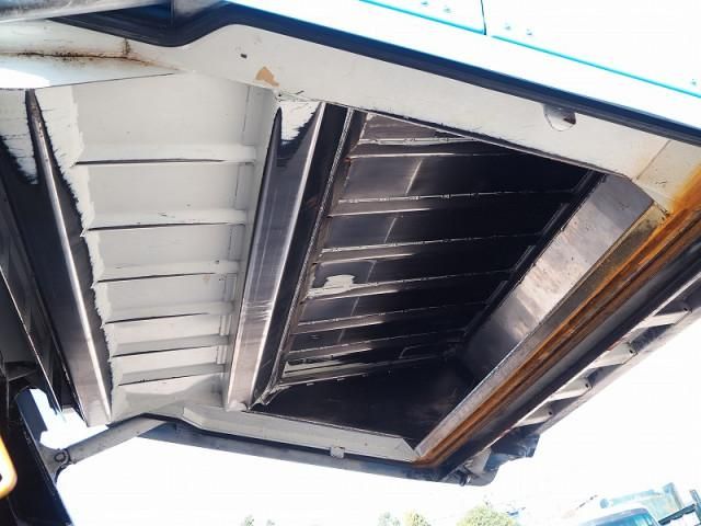 MITSUBISHI FUSOU FIGHTER 2013 Image 31