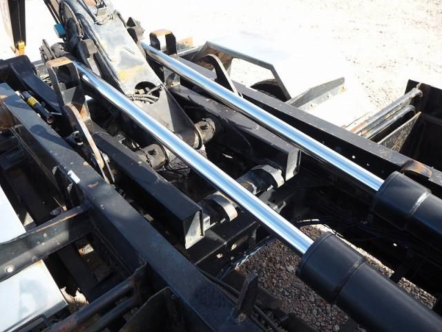 MITSUBISHI FUSOU FIGHTER 2016 Image 31