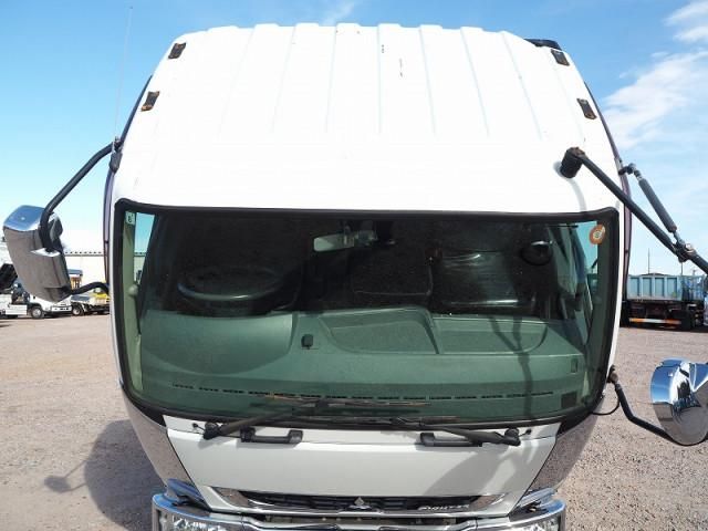 MITSUBISHI FUSOU FIGHTER 2016 Image 31