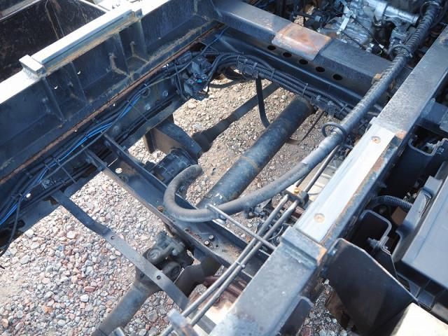 MITSUBISHI FUSOU FIGHTER 2016 Image 31