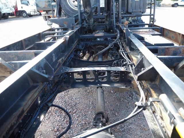 MITSUBISHI FUSOU FIGHTER 2016 Image 31