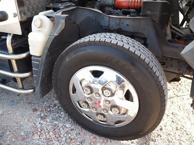 MITSUBISHI CANTER 2018 Image 31