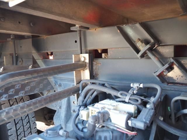 MITSUBISHI CANTER 2018 Image 31