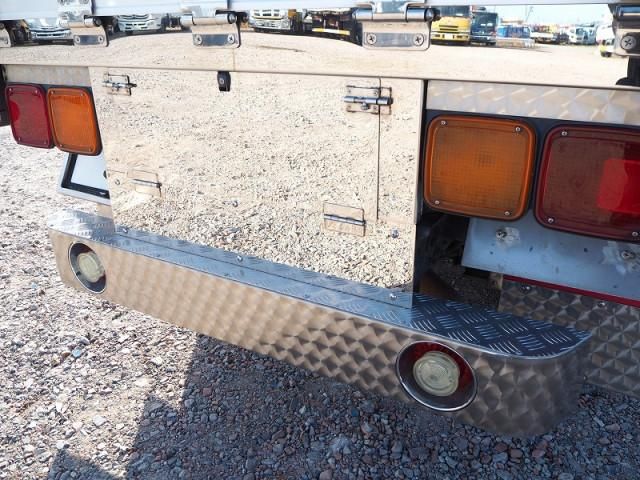 MITSUBISHI CANTER 2018 Image 31