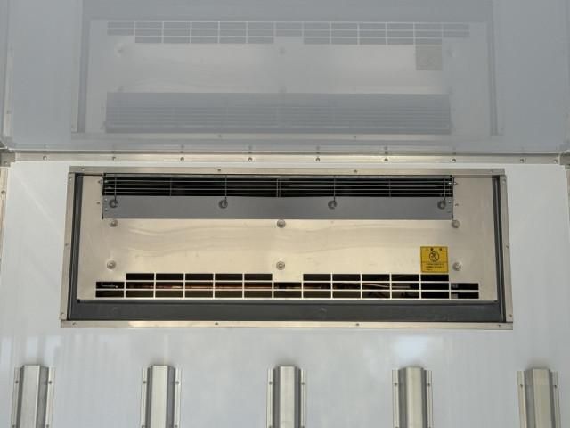 MITSUBISHI CANTER 2025 Image 31