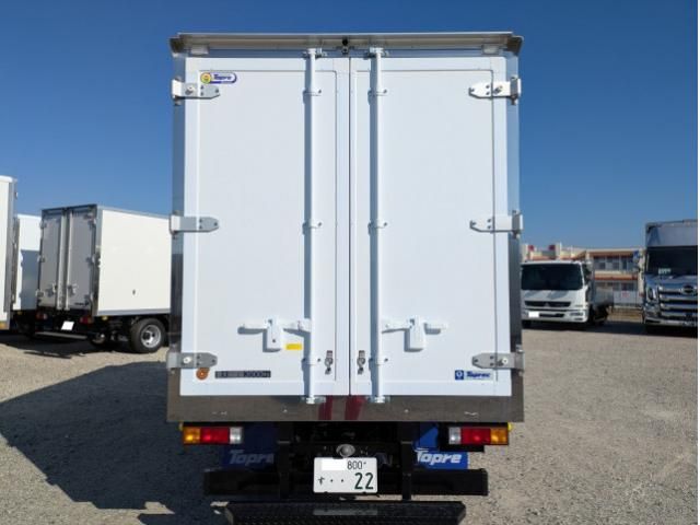 MITSUBISHI CANTER 2025 Image 31