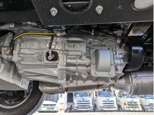 MITSUBISHI CANTER 2025 Image 31