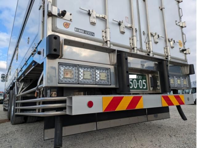 ISUZU GIGA 2023 Image 31