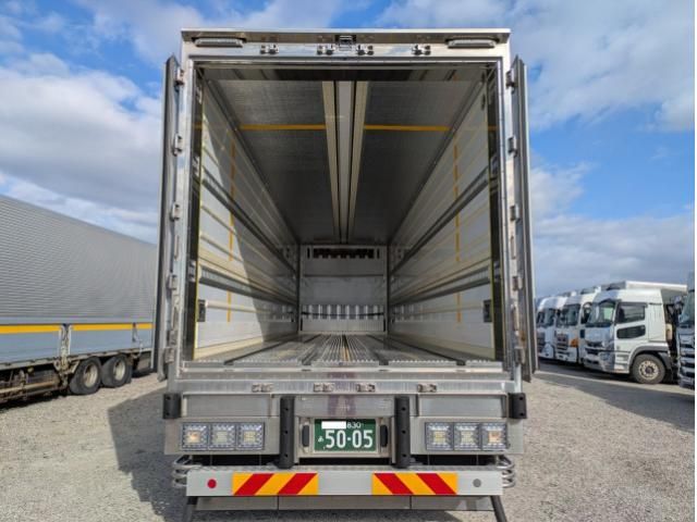 ISUZU GIGA 2023 Image 31