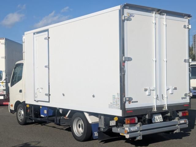 HINO DUTRO 2023 Image 31