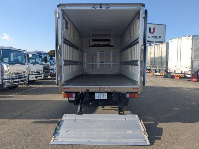 HINO DUTRO 2023 Image 31