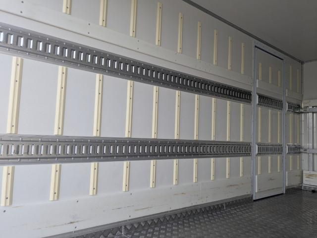 HINO DUTRO 2023 Image 31