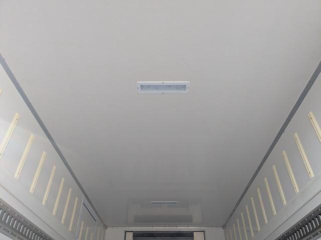 HINO DUTRO 2023 Image 31